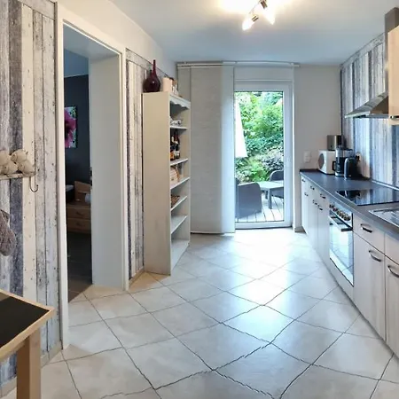 Kraska Apartment *
